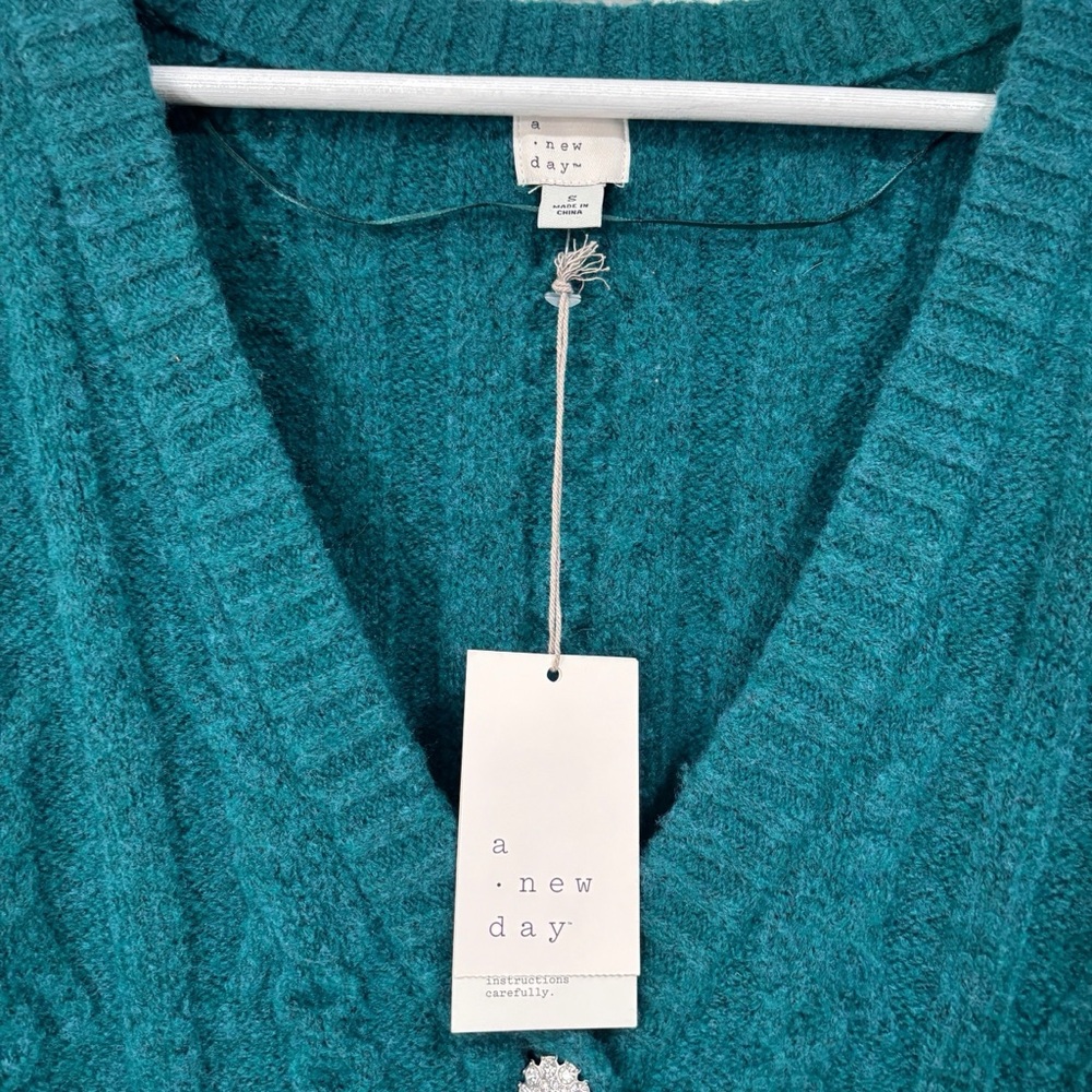 A New Day Emerald Green Soft Cardigan Size Small NWT - Picture 6 of 11